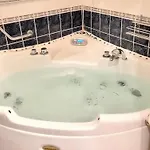 Korter Airport - Bath - Kids Friendly *