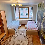 Airport - Bath - Kids Friendly Daire