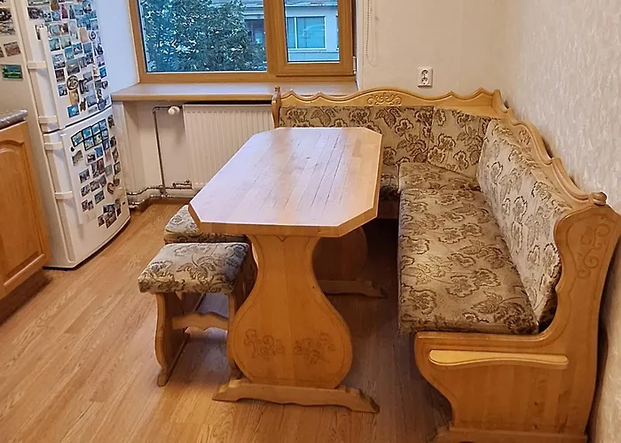 Airport - Bath - Kids Friendly 公寓 塔林