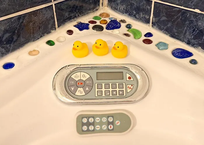 公寓 Airport - Bath - Kids Friendly