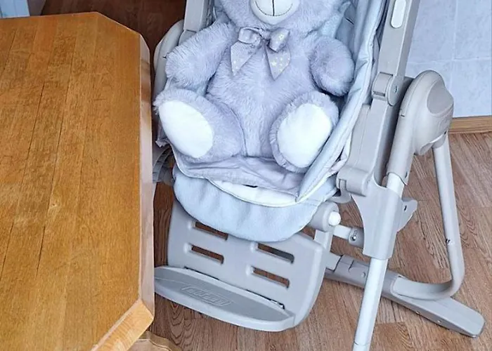 Airport - Bath - Kids Friendly * 塔林