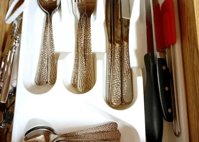 Airport - Bath - Kids Friendly * 塔林