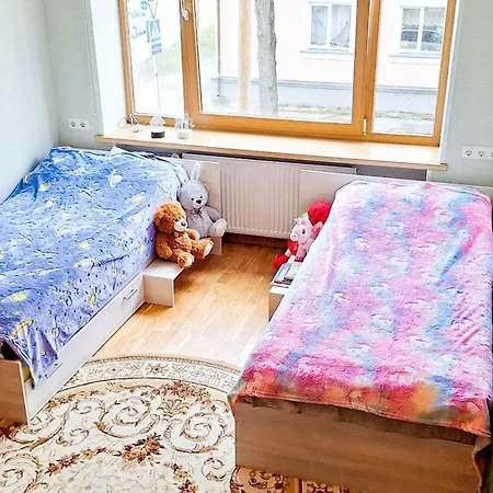 Appartement Airport - Bath - Kids Friendly *