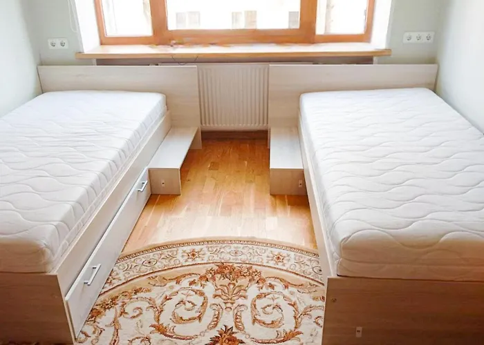 Airport - Bath - Kids Friendly